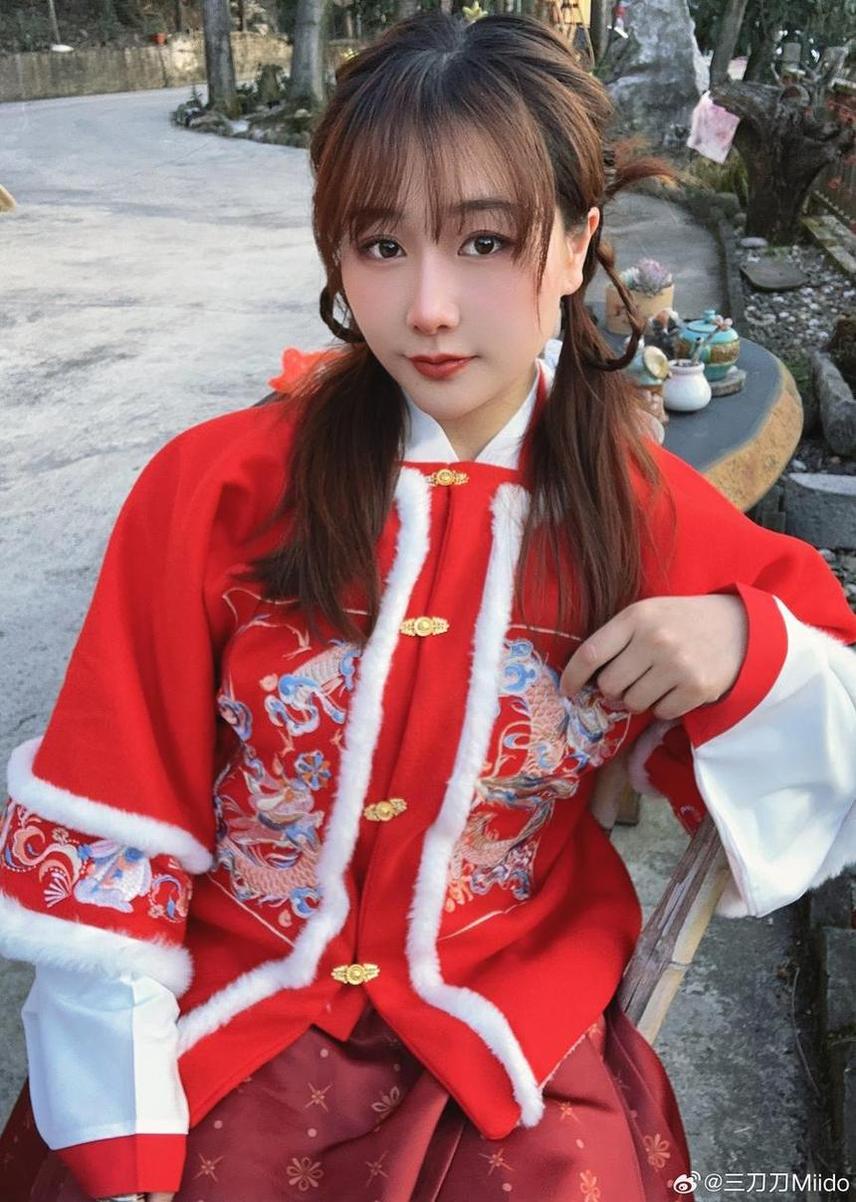 三刀刀miido合集：cosplay作品美图，尽在这里
