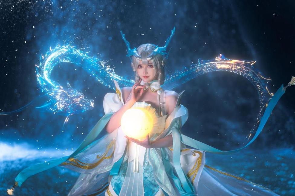 “恋爱公寓”，露儿大魔王cos千仞雪作品集唤起青春回忆