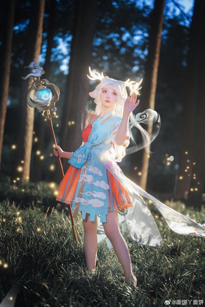 分享cos技巧，面饼仙儿cosplay写真多彩多姿